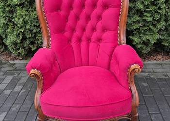 Fotel w stylu ludwikowskim