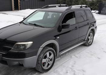 Mitsubishi Outlander - 2,4 benzyna + LPG