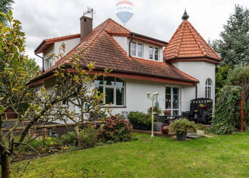 Dom z pełną piwnicą i ogrodem – Starołęka Dom z pełną piwnicą i ogrodem – Starołęka