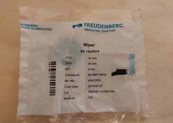 Pierścień zgarniający freudenberg 16x26x5 nr kat 40422003