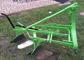 Pług 2- skibowy do traktorka