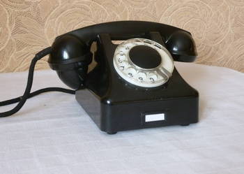 Stary polski telefon CB 49