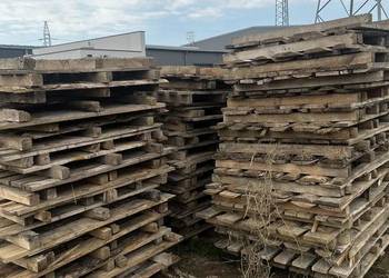 Palety po kostce brukowej 120x100