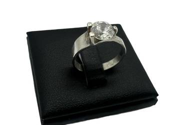 Srebrny Pierścionek Próby 925 3,3g Rozmiar 15