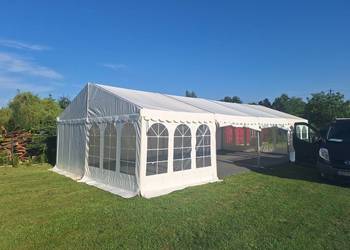 Namioty plenerowe na spotkania rodzinne;