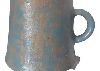 Naczynie ceramiczne ręcznie wykonane.