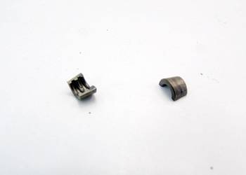 ZAMEK KLIN ZAWORU GŁOWICY 2.4 2.8 V6 AUDI A4 B5 A6 C5 A8 D2 PASSAT B5