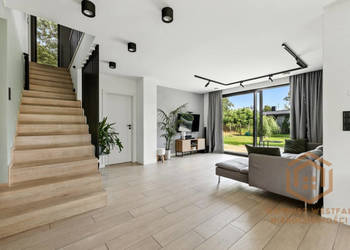 Nowoczesny dom z 2023r. Zielony Romanów, 176m2, duży ogród