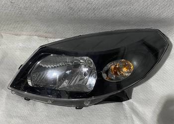 Lampa lewy przód Dacia Sandero I 08-13 Lampa lewy przód Dacia Sandero I 08-13