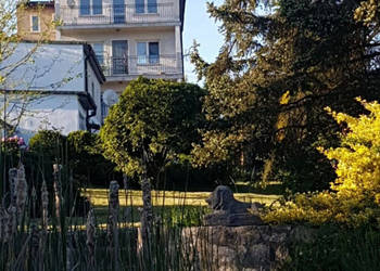 Dom wielorodzinny z dużą działką w Piekarach Śląskich