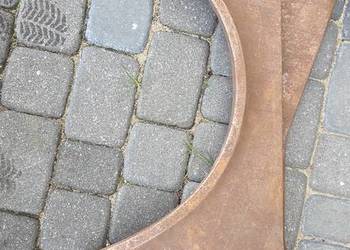 Blotnik prawy przód fiat 126p maluch stary typ wąski