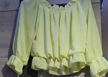 Żółta bluzka hiszpanka