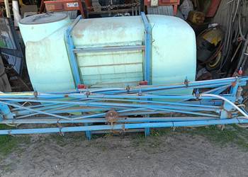 Opryskiwacz Berthoud Pulvasol 800L