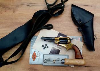 Zestaw Rewolwer Remington Pocket czarnoprochowy prasa kule ołowiane wosk