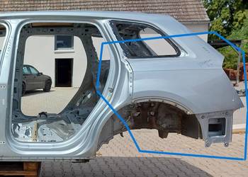 Audi Q7 II LIFT 4M0 TFSI błotnik ćwiartka lewa tył tylna  