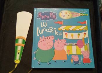 Peppa pig w lunaparku z latarką