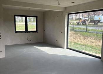 Dom 120m² skrzydlna do wykonczenia