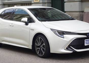 Toyota Corolla E21 sedan kod lakieru 089 części