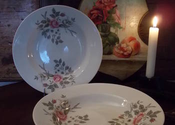 & Porcelana Włocławek & Różany Talerz & 1967 & Dekoracja Vin