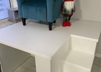 Stanowisko do manicure i pedicure