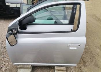 Drzwi Lewy Przód Toyota Yaris 1
