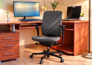 Kinnarps Capella – darmowa dostawa DHL – ergonomiczny fotel biurowy 4D