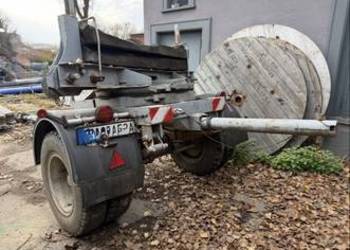 Przyczepa dłużyca do przewozu stali