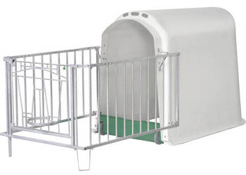 Domek dla cieląt pojedynczy CalfOTel Comfort z 4-częściowym wygrodzeniem z…