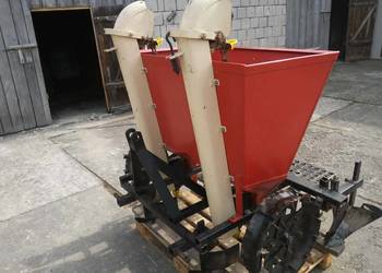 sadzarka do ziemniaków AKPIL dwurzędowa mało używana