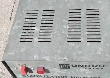 Stabilizator napięcia z czasów PRL typ SM 200/1 Unitra Zatra