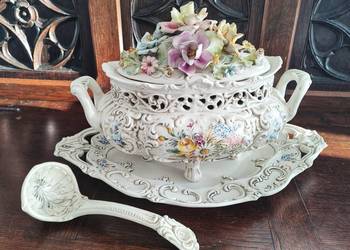 Waza Bassano w komplecie z tacą i chochlą