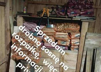 Wtam sprzedam drobną sosnę na rozpałkę sucha w workach około 6 kg w worku