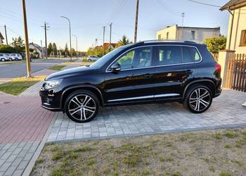 Volkswagen Tiguan*R-Line*2.0 Tdi * 184Km * 4×4 * DSG * Kamera * Bi Xenon*Wy