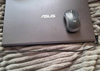 Sprzedam laptopa asus