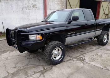DODGE RAM 2500