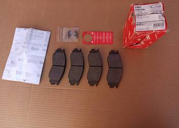 Mitsubishi L200 L400 Space Gear 95r klocki hamulcowe TRW GDB1286