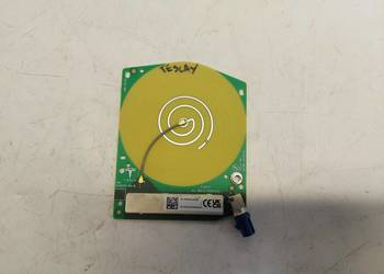 TESLA MODEL Y 2024r MODUŁ CZUJNIK DESZCZU ANTENA GPS 1920001-00-B