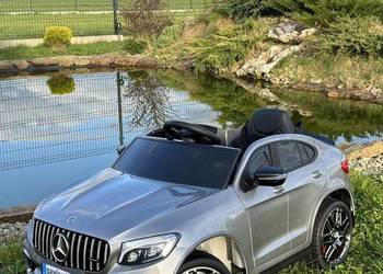 Auto na Akumulator Mercedes GLC 63 4x4 180 Watt Srebrny Lakier Tablice