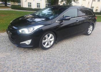 Hundai I 40 bagate wyposażenie