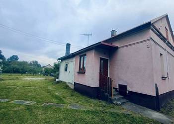 Dom na sprzedaż 70m² - Łopuszka Wielka, działka 10 arów