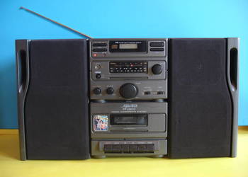 Radiomagnetofon z CD SUPERTECH PP-228CD