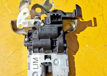 AUDI A3 A4 A5 A6 A7 A8 ZAMEK KLAPY BAGAŻNIKA 4H0827505