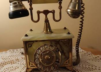 Telefon