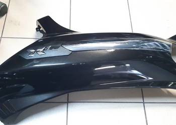 Zadupek prawy boczna owiewka Piaggio X evo 125