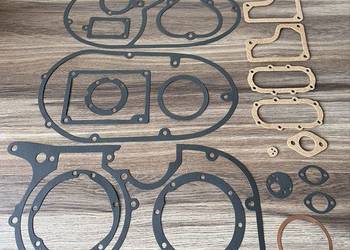 NOWE POLSKIE USZCZELKI SILNIKA JUNAK M10 KRYNGIELIT