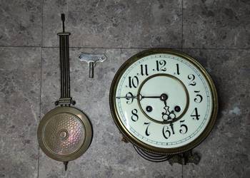 165 Zestaw mechanizm zegara ślązak Kienzle tarcza seledynka 18,5cm