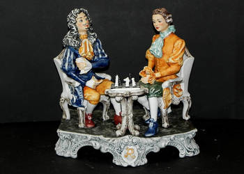 Roceram porcelana grupa figuralna "Szachiści" "Szachy",  32,5 cm