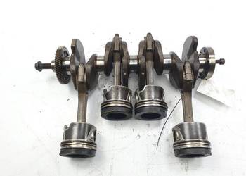 WAŁ KORBOWY AUDI A4 B8 CAGB