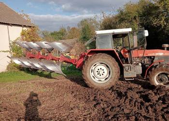 Pług obrotowy 4 skibowy Kvrerneland