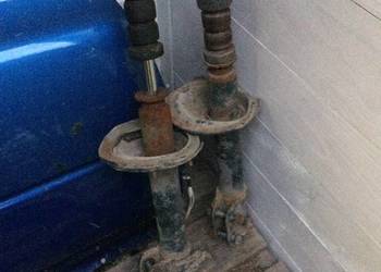 Sprzedam amortyzatory tył forester SF Sprzedam amortyzatory tył forester SF